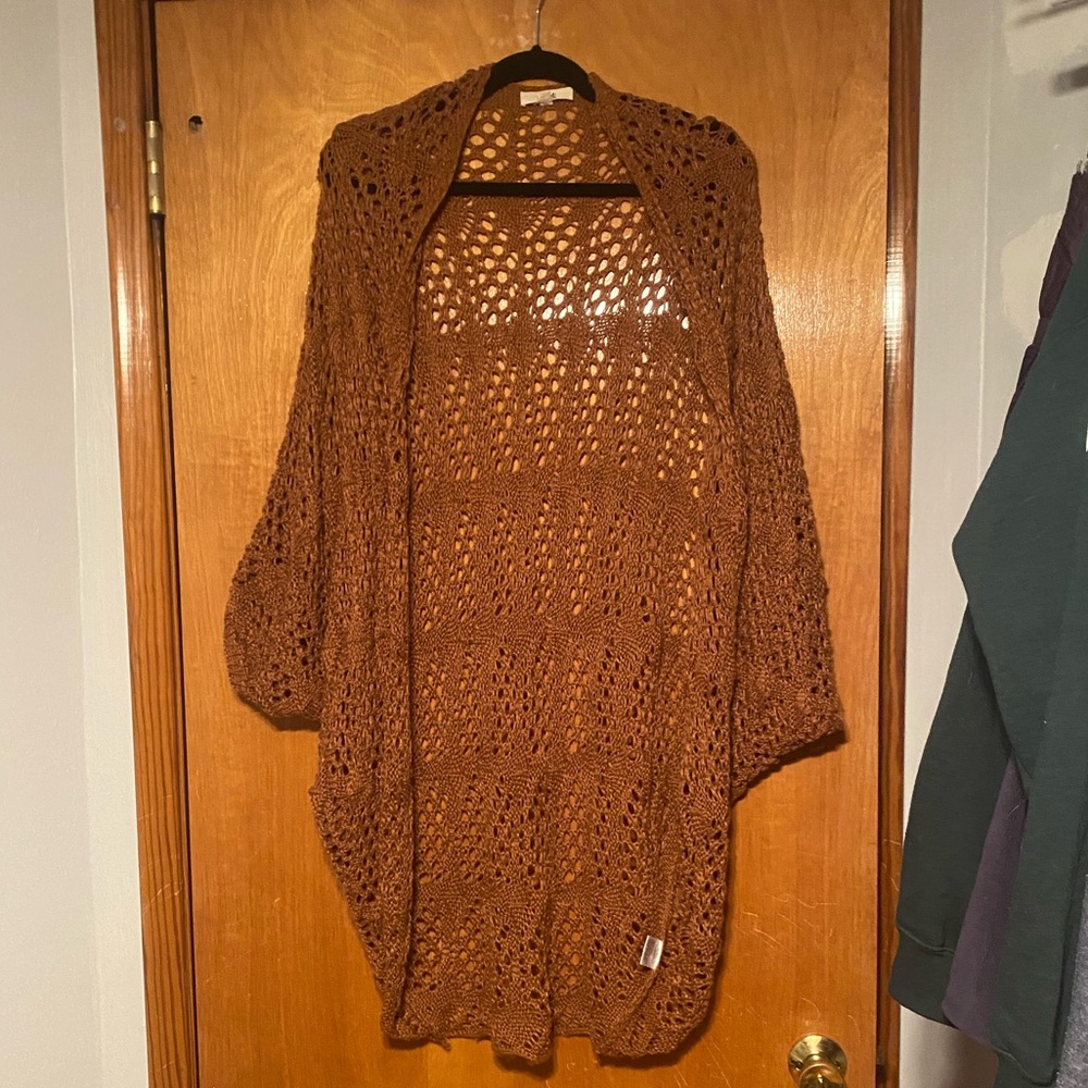 Loose open sweater